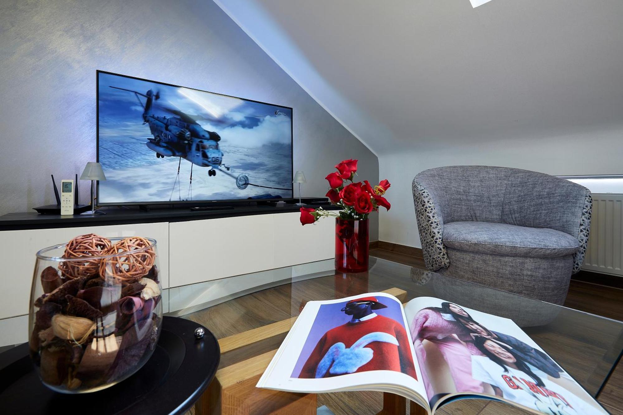 The Queen Luxury Apartments - Villa Carlotta Luxembourg By Eksteriør billede